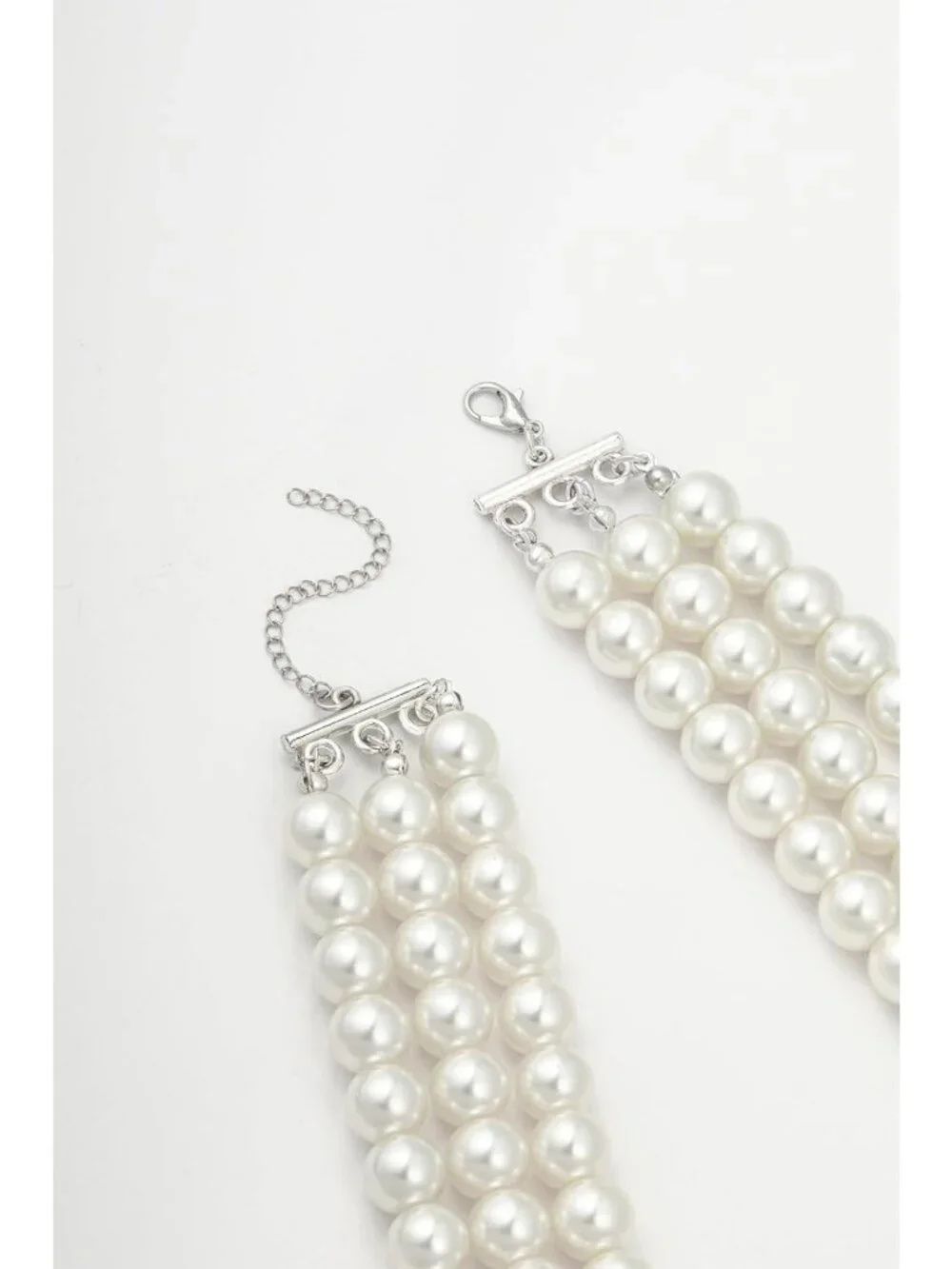 Elegant 3-Strand White Faux Pearl Necklace for Women - Vintage 1920s Gatsby